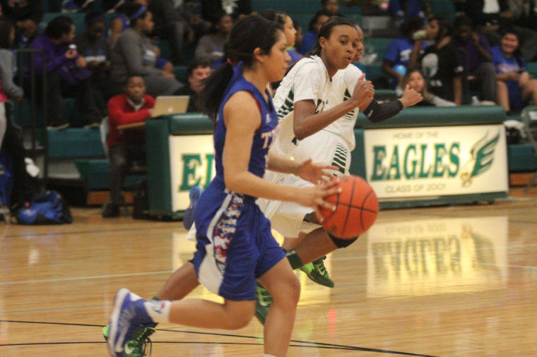 EllisonTempleGIRLSBasketball14.jpg